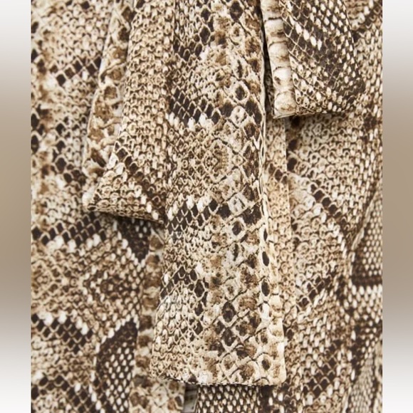Zara snakeskin print blouse with neck tie - Picture 3 of 15